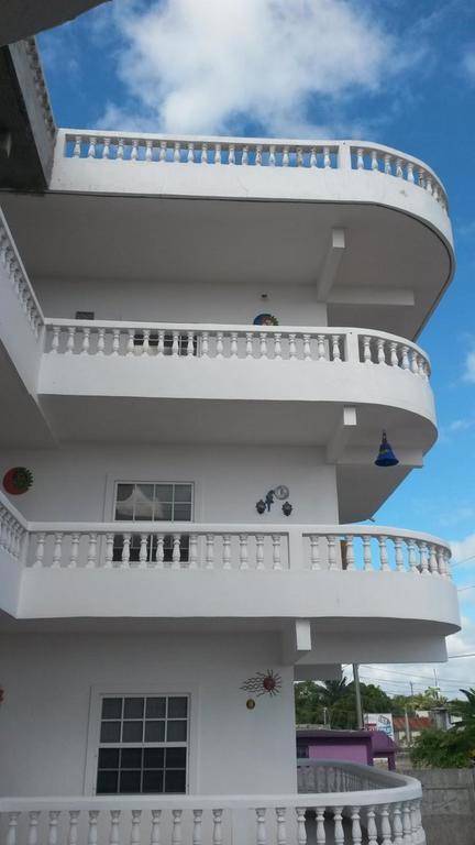 Las Palmas Hotel Corozal Kültér fotó