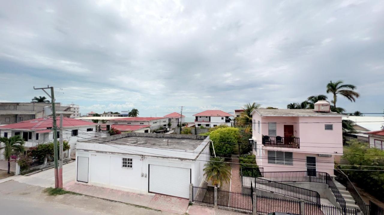 Las Palmas Hotel Corozal Kültér fotó