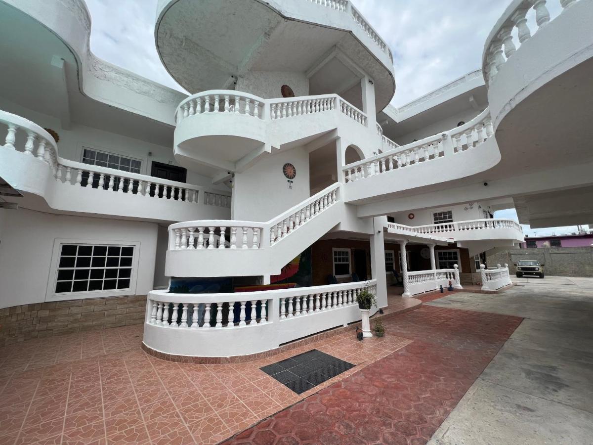 Las Palmas Hotel Corozal Kültér fotó