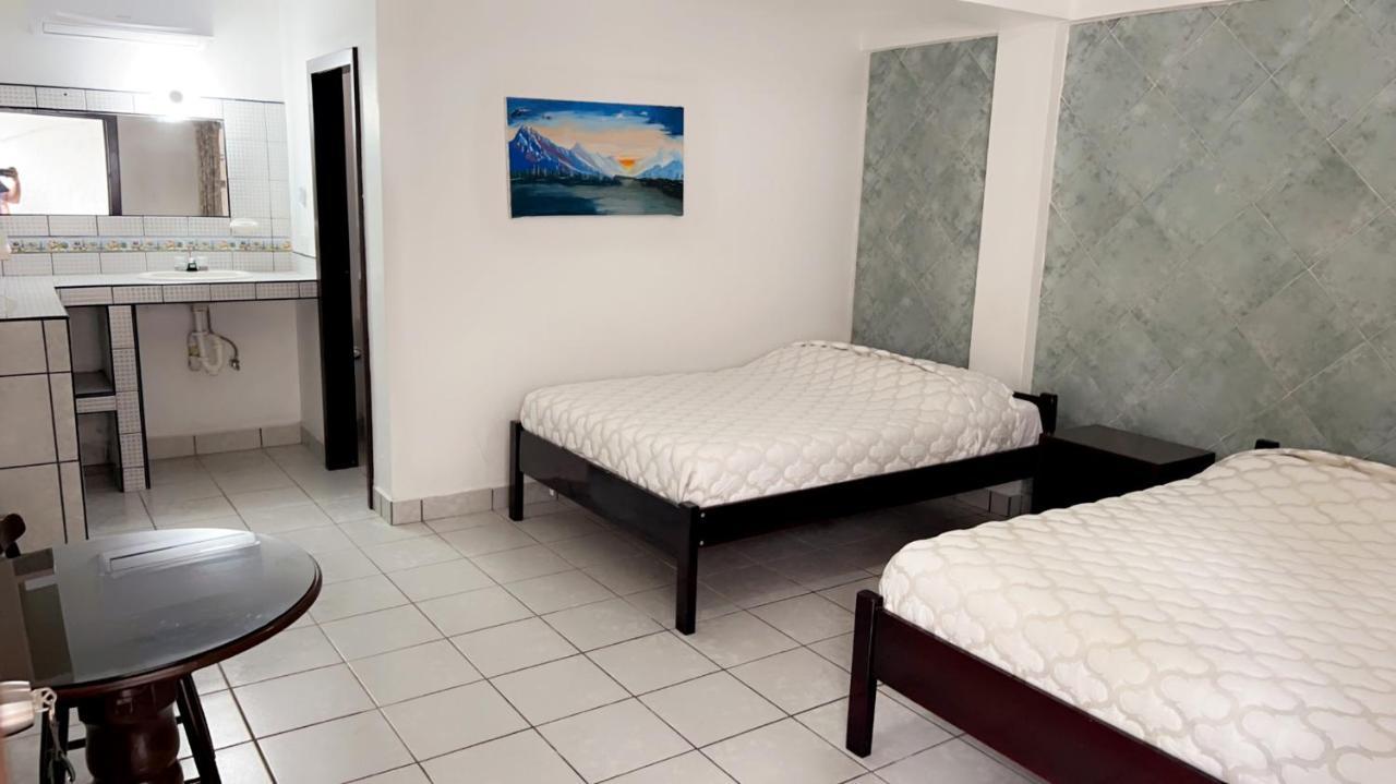 Las Palmas Hotel Corozal Kültér fotó