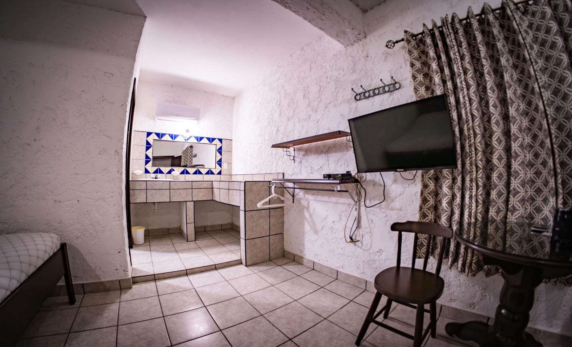 Las Palmas Hotel Corozal Kültér fotó