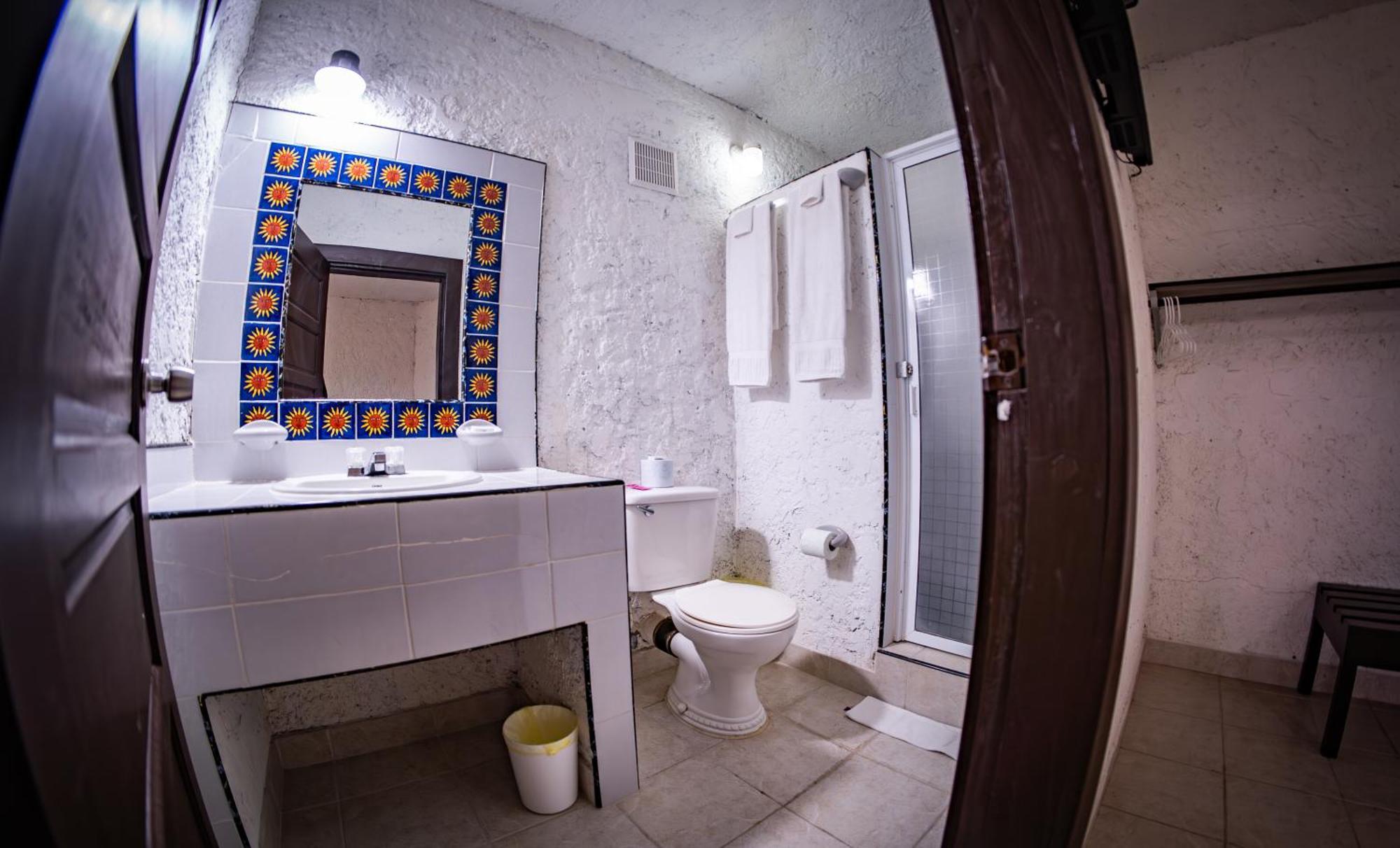 Las Palmas Hotel Corozal Kültér fotó